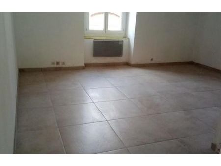 location appartement 2 pièces 45 m² moret-sur-loing (77250)