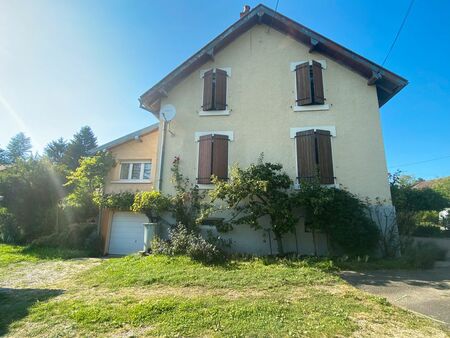 à vendre maison avec dépendance 7 pièces 132m2 10mn de la suisse avec terrain 9 ares + dép