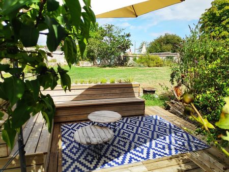 maison meublée à 20mn de cognac avec piscine partagée