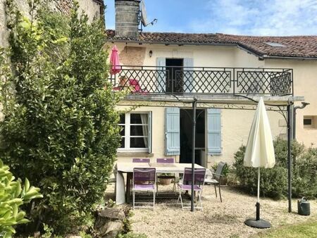 maison avec 3 chambres et jardin de 300m2