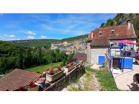 vente maison cabrerets vue imprenable vallée du célé