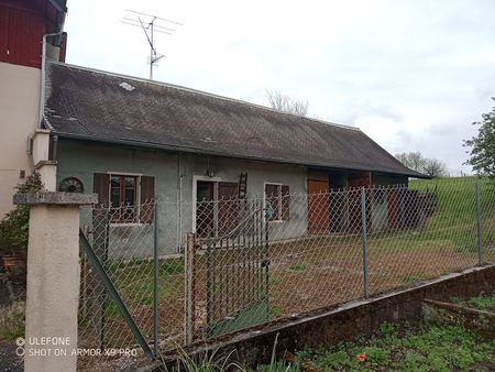 petite ferme a renover sur terrain de 574m2