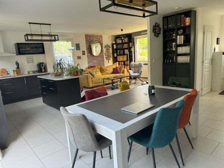 maison 6 pièces 99 m²