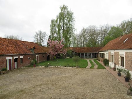 maison à la campagne