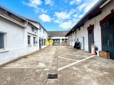 local commercial 875 m² argenteuil