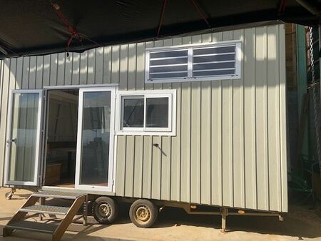 (réunion) vends tiny house neuve sur remorque  55 000 négociable