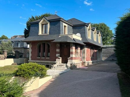 maison de style sainte adresse