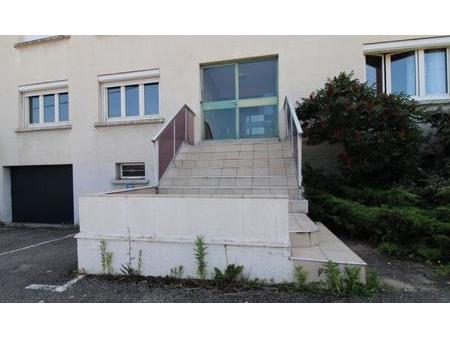 bel appartement de 75 mètres carrés 