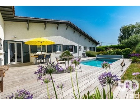 vente maison traditionnelle 5 pièces de 149 m² à landiras (33720)