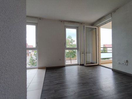 bel appartement 2 pièces à mutzig; avec balcon orienté sud  parking privé et faibles charg