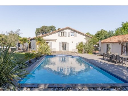 maison de luxe à vendre à sanguinet