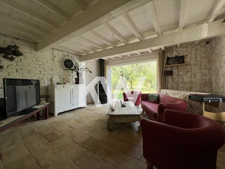 vente maison 4 pièces 215.27 m²