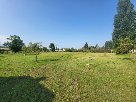 terrain à bâtir de 879m2 à acheter à saint-lattier (38)