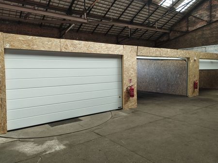 location box garage