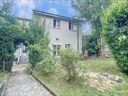 vente maison 7 pièces de 140 m² à corbeil