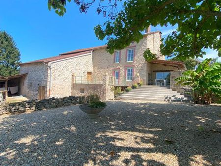 maison en pierre-160m2-10 pièces-terrain 3218m2