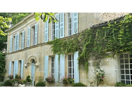 maison de luxe à vendre à gémozac