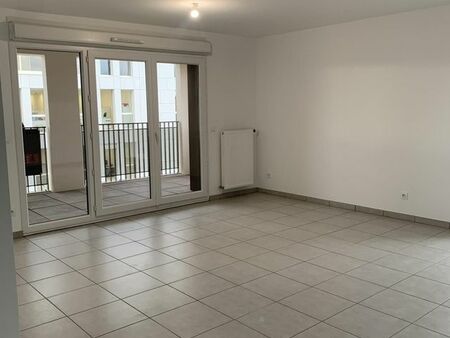 appartement à louer - 3 pièces - 70 m2 - brignais - 69 - rhone-alpes