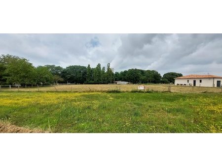 vente terrain 2358 m²