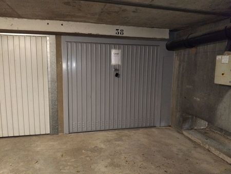 box / garage