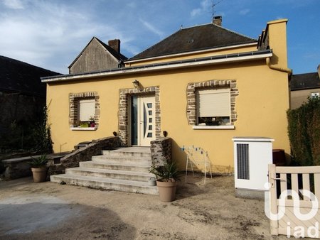 vente maison de village 8 pièces de 152 m² à bais (53160)