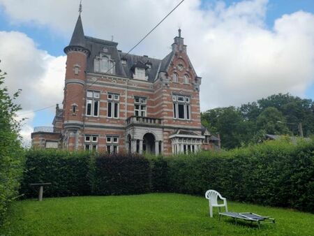 maison de style dans un cadre unique