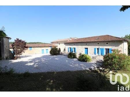 vente maison à sainte-colombe (17210) : à vendre / 384m² sainte-colombe