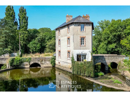 ancien moulin à eau du xviiie siècle