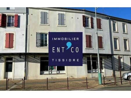 location local industriel 132 m² agen (47000)