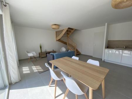 location maison meublé à baden (56870) : à louer meublé / 95m² baden