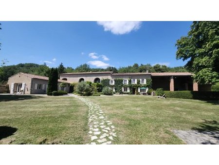 superbe propriété domaine immobilier à la campagne !