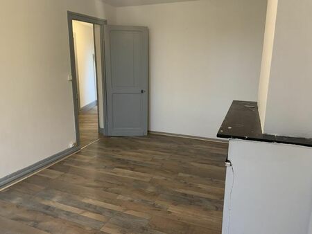 location appartement 3 pièces 55 m²