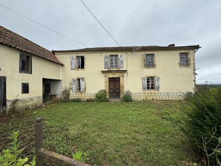 propriété romantique ancienne avec vue spectaculaire sur les p