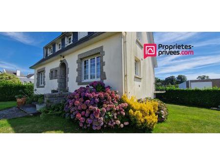 a vendre  finistère sud  trégunc (29910)  maison 8 pièces   4 chambres  1 bureau 140 m2