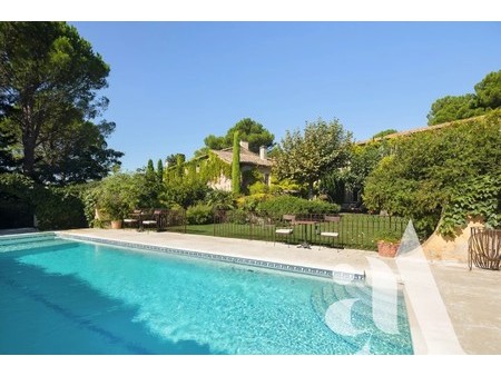 propriété à vendre à maussane-les-alpilles