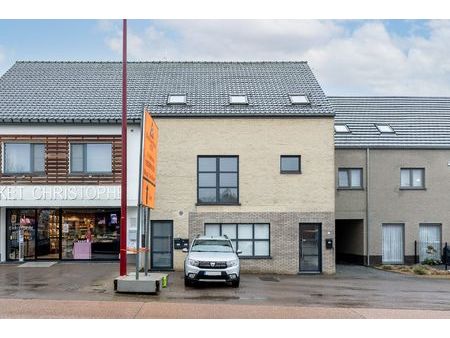 leuk duplex appartement met garage in het centrum van deurne