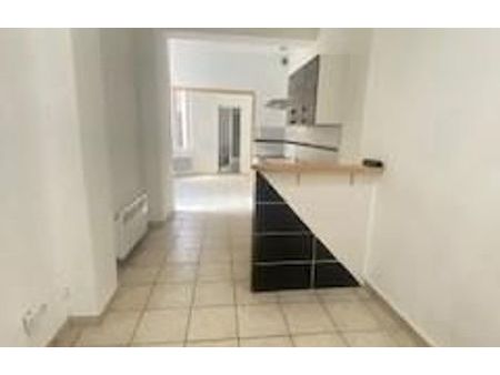 location appartement 1 pièce 25 m² soissons (02200)