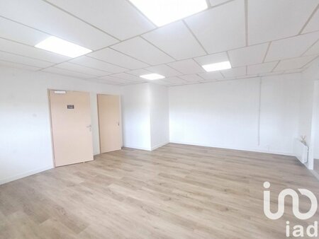 location appartement 2 pièces de 74 m² à pont