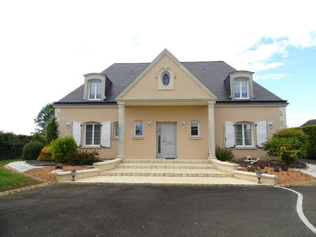 vente maison piscine à saint-cosme-en-vairais (72110) : à vendre piscine / 230m² saint-cos