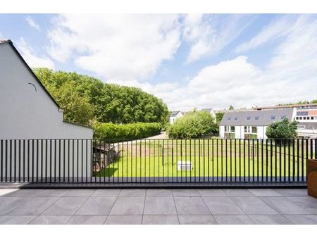 appartement neuf dans un environnement calme près de l'otan