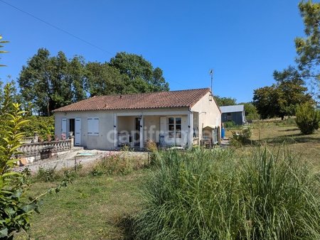 salles d'angles (16) pour investissement maison de plain-pied louée jusqu'en 2027