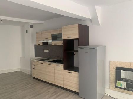 appartement t2 rénové dans centre ancien