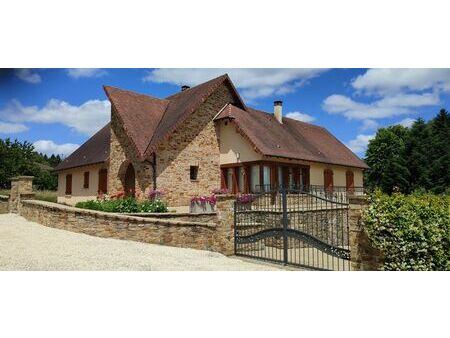 maison (153 m2) - saint yrieix la perche