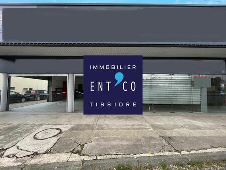 local commercial 213 m²