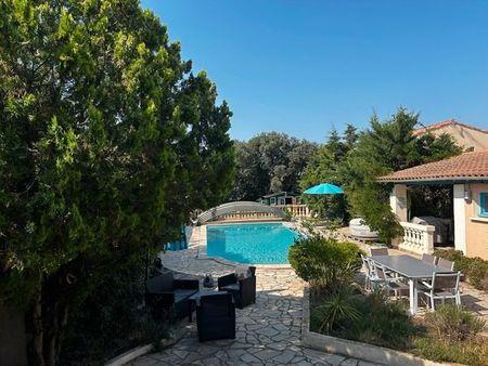 villa 6 pièces 150m2 avec piscine