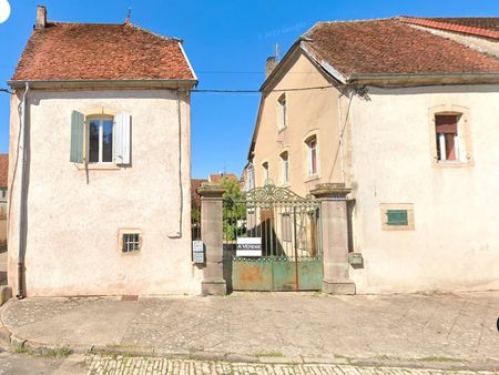 maisons centre faverney a rénover