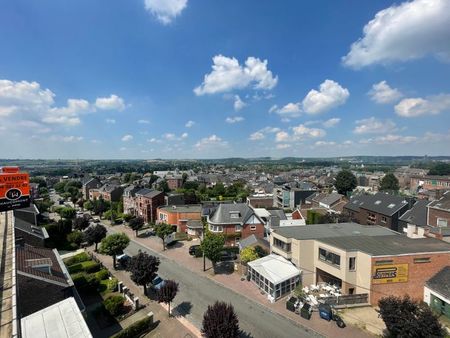 vise centre - penthouse avec vue panoramique!