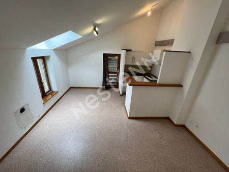 appartement t2 duplex - louhans centre