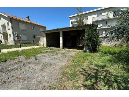 vente terrain 350 m² saintes (17100)