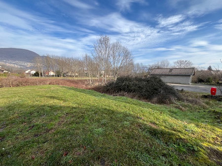 terrain constructible de 4299 m² - au calme - contrevoz